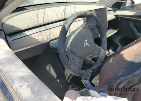 2024 Tesla Model Y from USA, damaged, VIN 7SAYGDED6RF204899